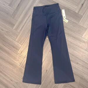 Nicole Miller Sport Leggings Flared NWT MSRP $68